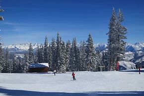 Enclave 158 4 Bedroom Home by RedAwning