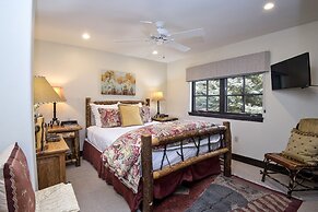 Enclave 158 4 Bedroom Home by RedAwning