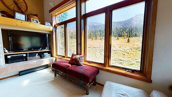 Snowcreek V 760 Pet-Friendly, Amazing Mountain Views, Private 2 Car Ga