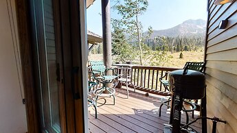 Snowcreek V 760 Pet-Friendly, Amazing Mountain Views, Private 2 Car Ga