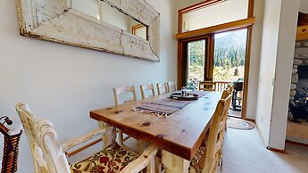 Snowcreek V 760 Pet-Friendly, Amazing Mountain Views, Private 2 Car Ga