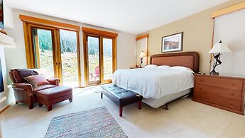 Snowcreek V 760 Pet-Friendly, Amazing Mountain Views, Private 2 Car Ga