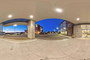 Fairfield Inn & Suites by Marriott Milwaukee Brookfield