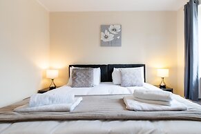 Velvet 1-bedroom Apartment With Balcony, Hoddesdon