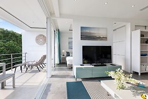 Luxury Apartment Unique Residences