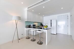 Luxury Apartment Unique Residences