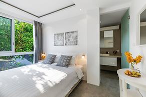 Luxury Apartment Unique Residences