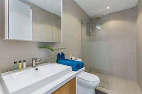 Luxury Apartment Unique Residences