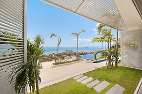 Luxury Apartment Unique Residences