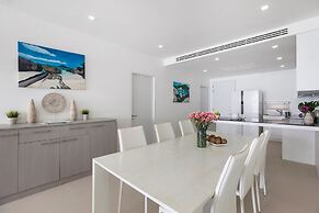 Luxury Apartment Unique Residences