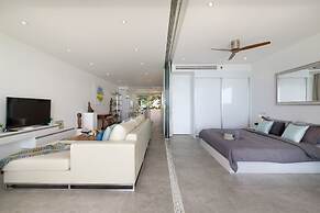 Luxury Apartment Unique Residences