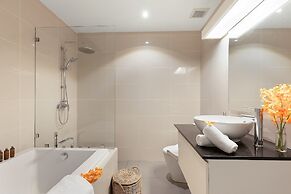 Luxury Apartment Unique Residences