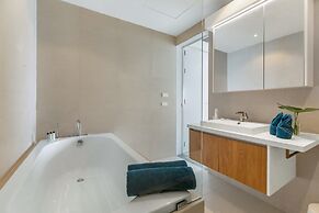 Luxury Apartment Unique Residences