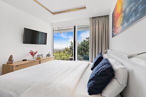 Luxury Apartment Unique Residences