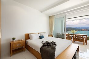 Luxury Apartment Unique Residences