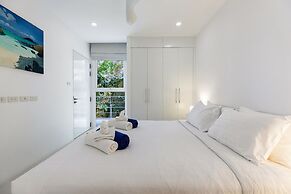 Luxury Apartment Unique Residences