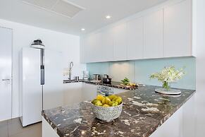 Luxury Apartment Unique Residences