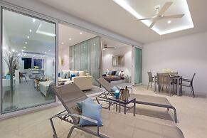 Luxury Apartment Unique Residences