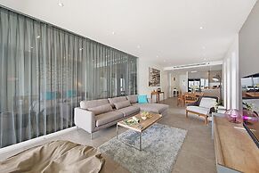 Luxury Apartment Unique Residences