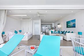 Luxury Apartment Unique Residences