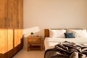 Luxury Apartment Unique Residences