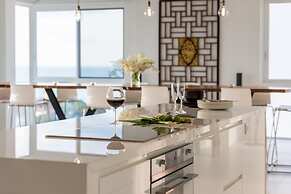 Luxury Apartment Unique Residences