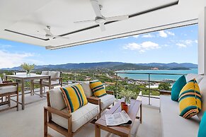 Luxury Apartment Unique Residences