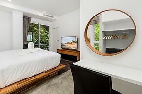 Luxury Apartment Unique Residences