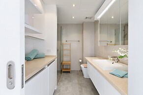 Luxury Apartment Unique Residences