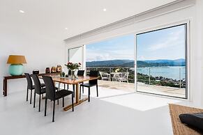 Luxury Apartment Unique Residences