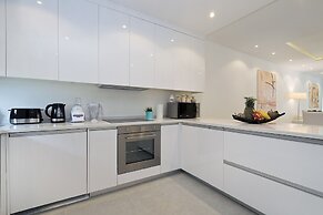 Luxury Apartment Unique Residences