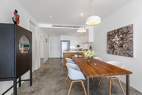 Luxury Apartment Unique Residences