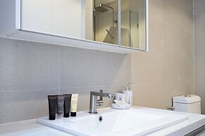 Luxury Apartment Unique Residences