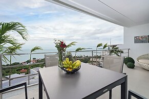 Luxury Apartment Unique Residences