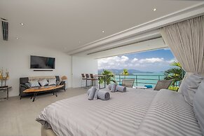 Luxury Apartment Unique Residences