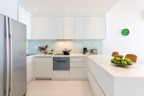 Luxury Apartment Unique Residences