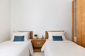 Luxury Apartment Unique Residences