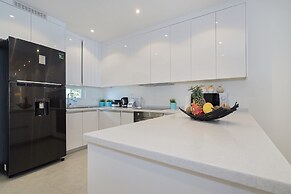 Luxury Apartment Unique Residences