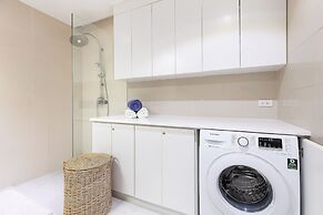 Luxury Apartment Unique Residences