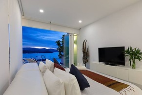 Luxury Apartment Unique Residences