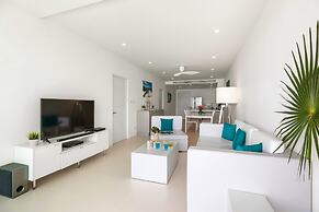 Luxury Apartment Unique Residences