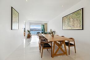 Luxury Apartment Unique Residences