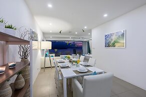 Luxury Apartment Unique Residences