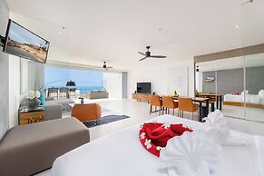 Luxury Apartment Unique Residences