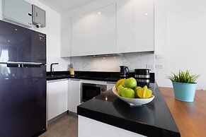 Luxury Apartment Unique Residences