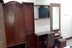 Hotel Adarsha Palace