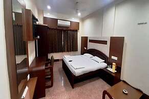 Hotel Adarsha Palace