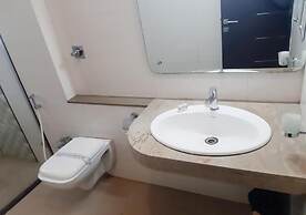 Hotel Adarsha Palace