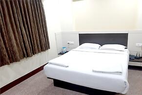 Hotel Adarsha Palace