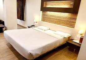 Hotel Adarsha Palace